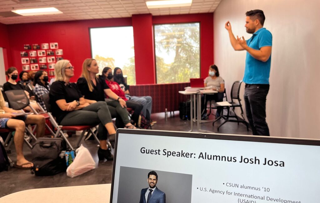 During our Public Service Roadshow in 2022, Service to America Medals® honoree, Josh Josa, joined us as a guest speaker at California State University at Northridge, one of the few mainstream institutions in the nation that offers a comprehensive undergraduate program in Deaf Studies.