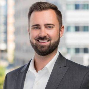 Brett's headshot